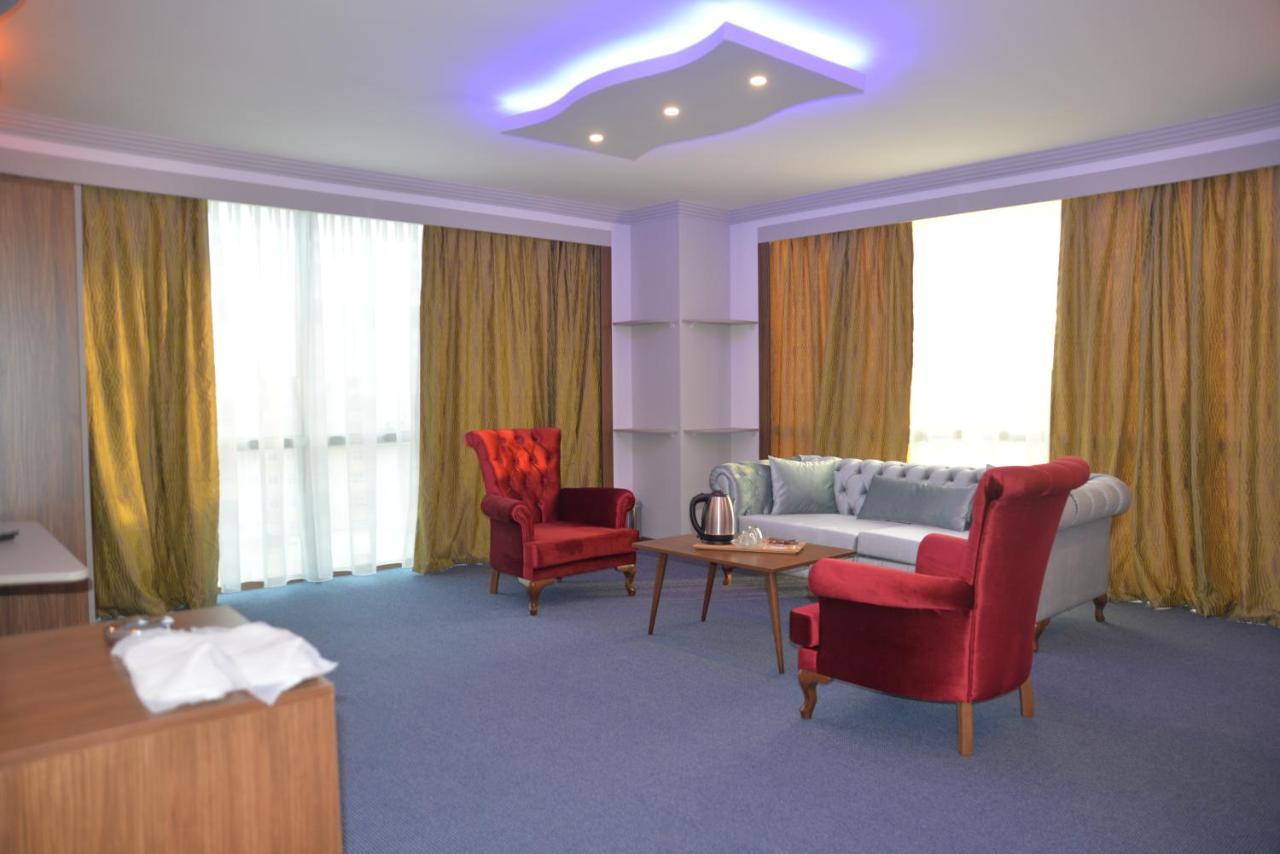 Tevetoglu Hotel Istanboel Buitenkant foto