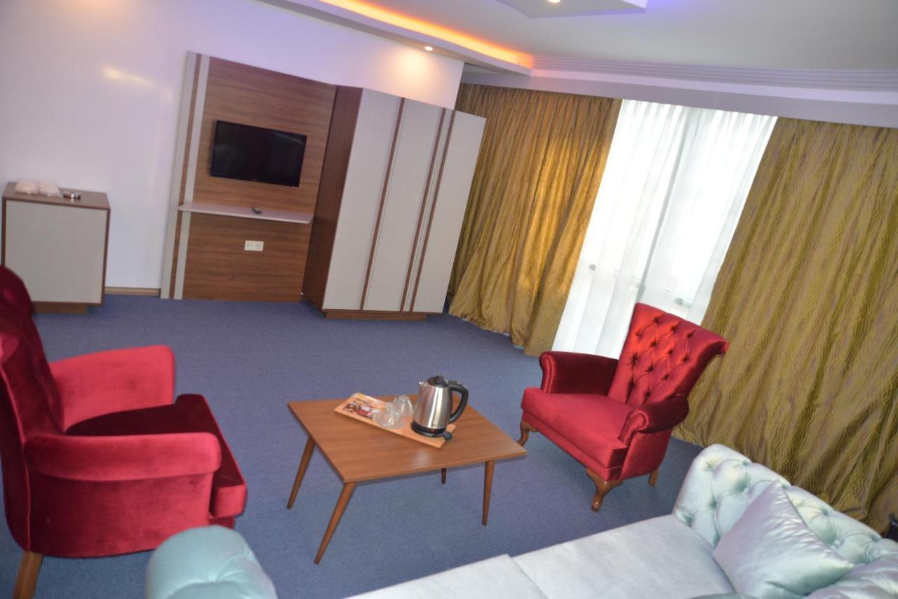 Tevetoglu Hotel Istanboel Buitenkant foto